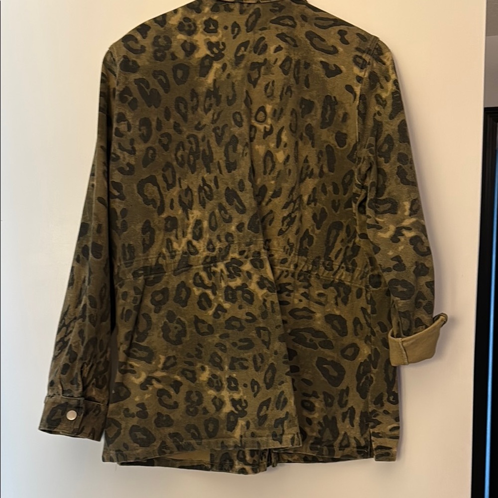 Leopard Print Jacket with Drawstring - Picture 2 of 2